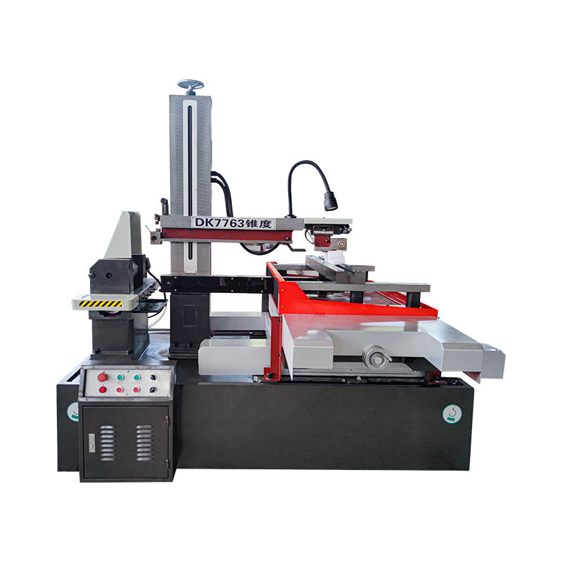 DK7763 Modello F Modello non standard AZ Protezione da sovracorrente CNC EDM EDM di taglio ad alta velocità