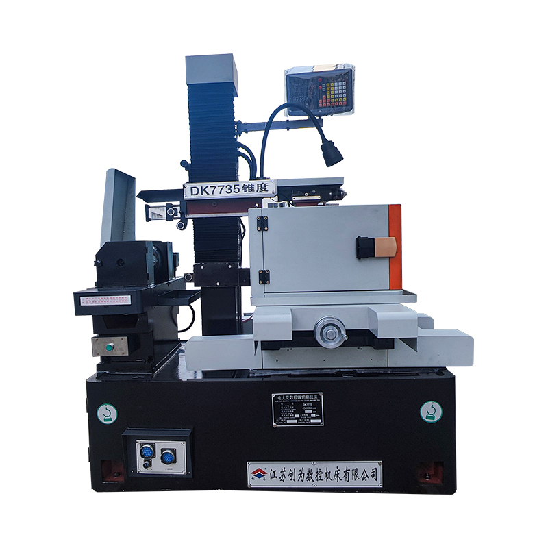 DK7735FZ Serbatoio dell'acqua ad alta pressione ShOutp CNC EDM Taching Machine